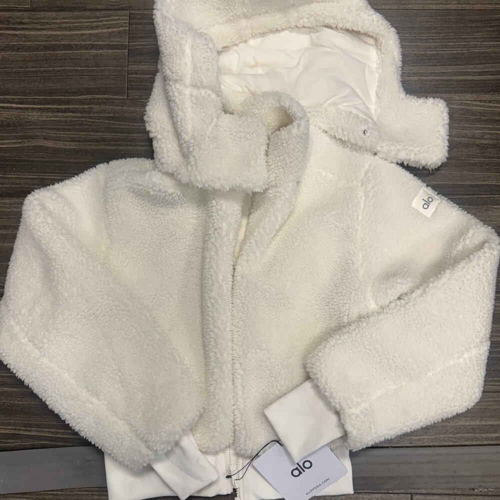 Foxy Sherpa Jacket $228 Retail